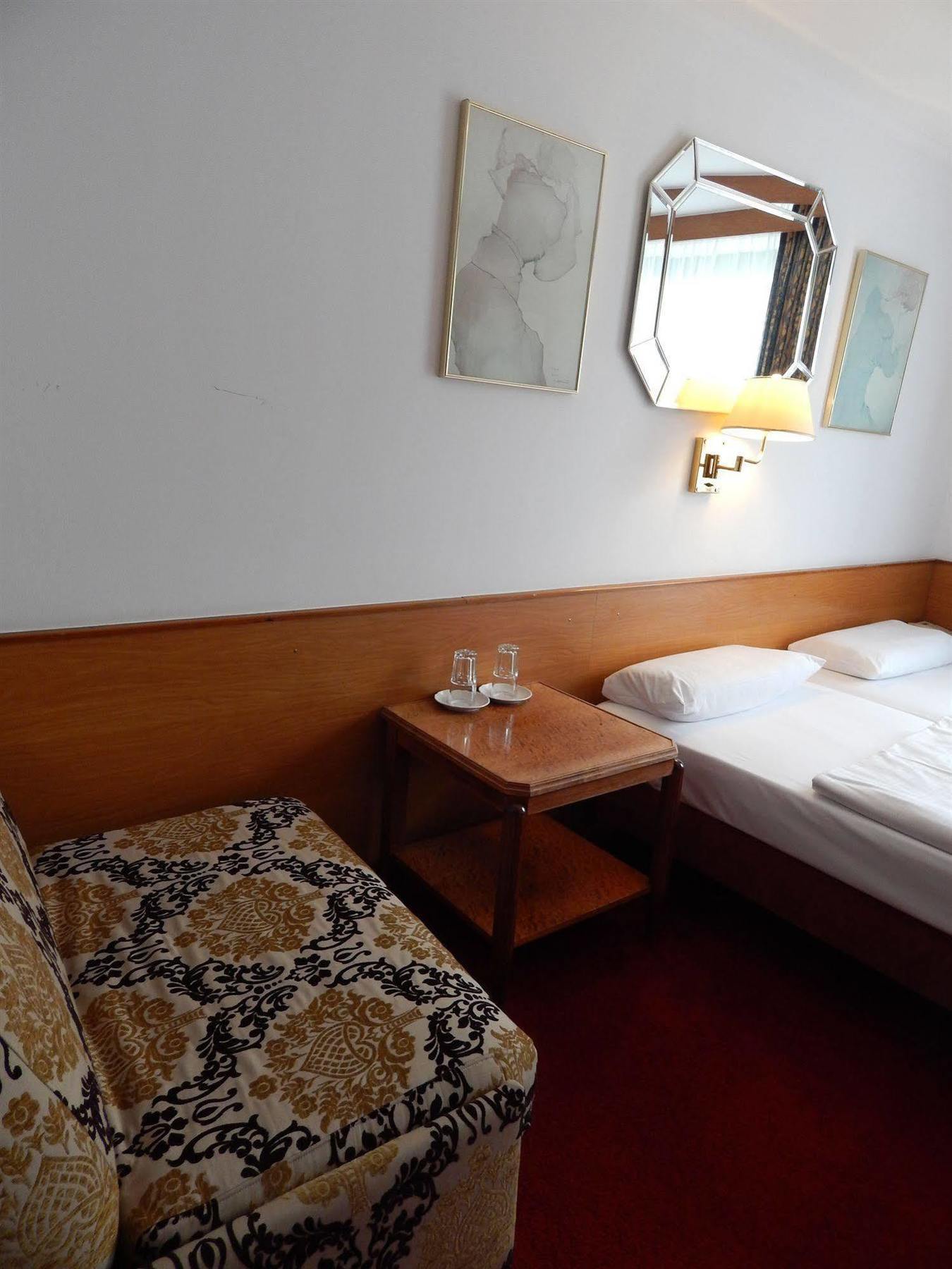 Montree Hotel München