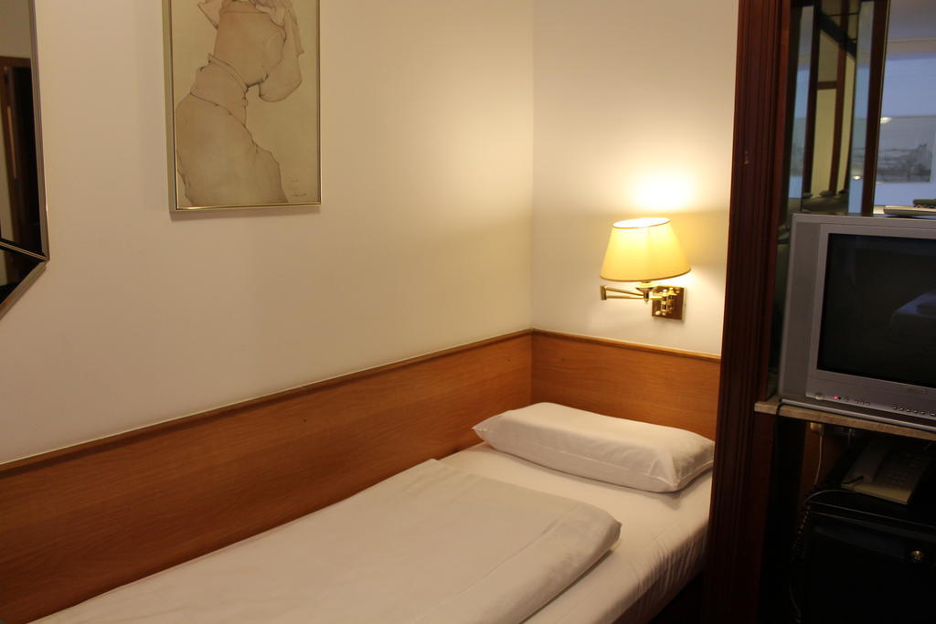 Montree 3* München